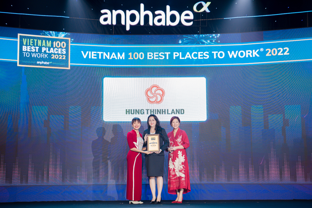 HƯNG THỊNH LAND LẬP CÚ ĐÚP GIẢI THƯỞNG TẠI LỄ VINH DANH NƠI LÀM VIỆC TỐT NHẤT VIỆT NAM 2022